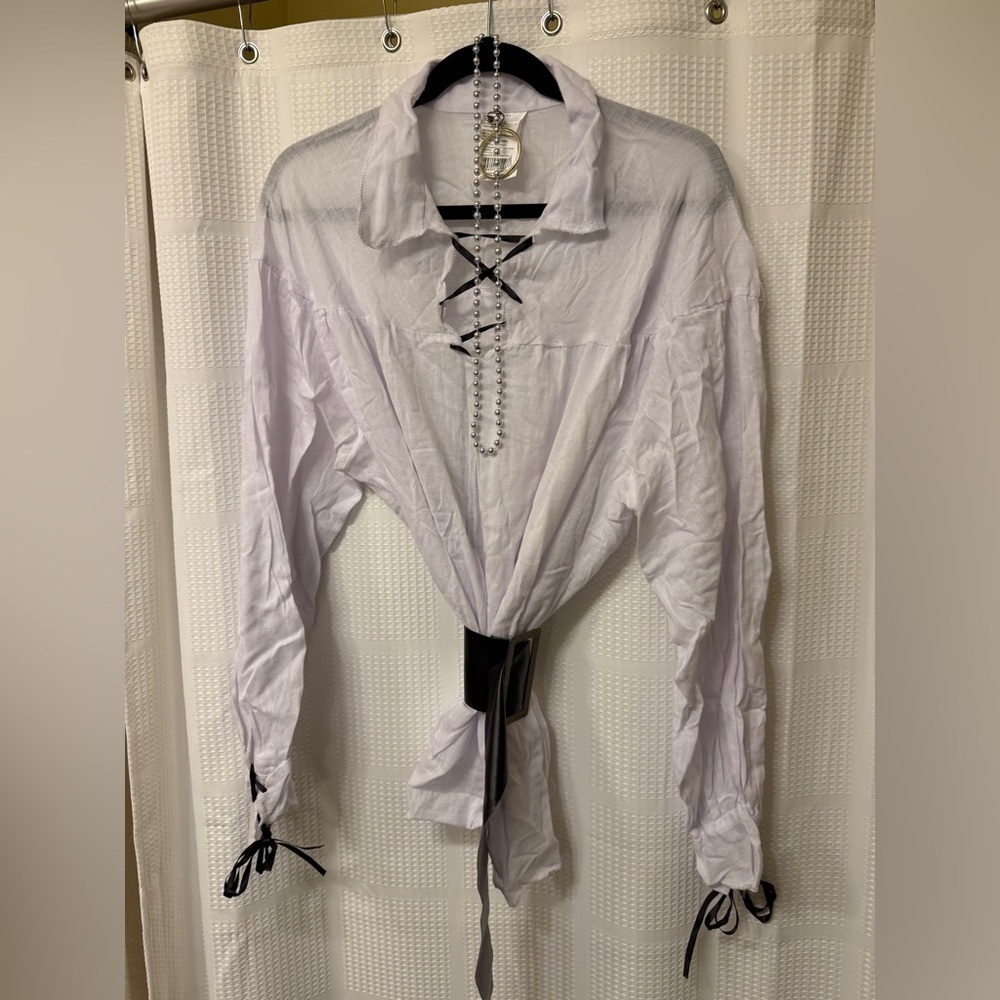 Men’s One Sz White Lace-Up Men's Pirate Shirt & Belt Halloween Costume